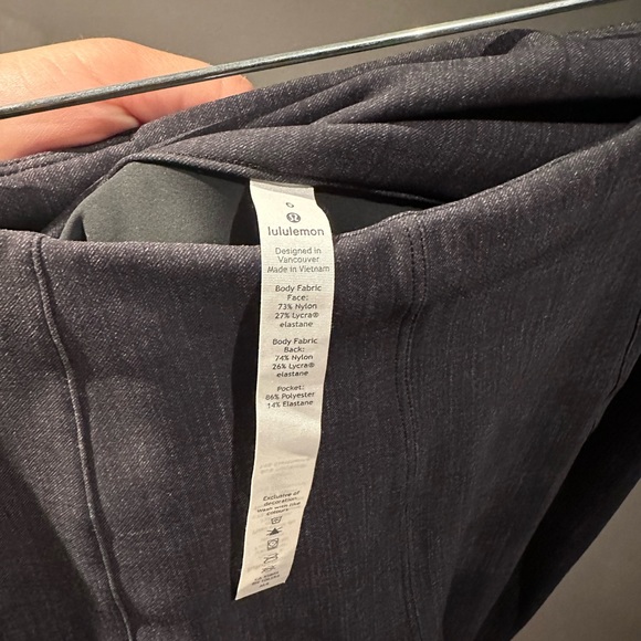 Lululemon full length dress pants size 6 - Picture 3 of 3